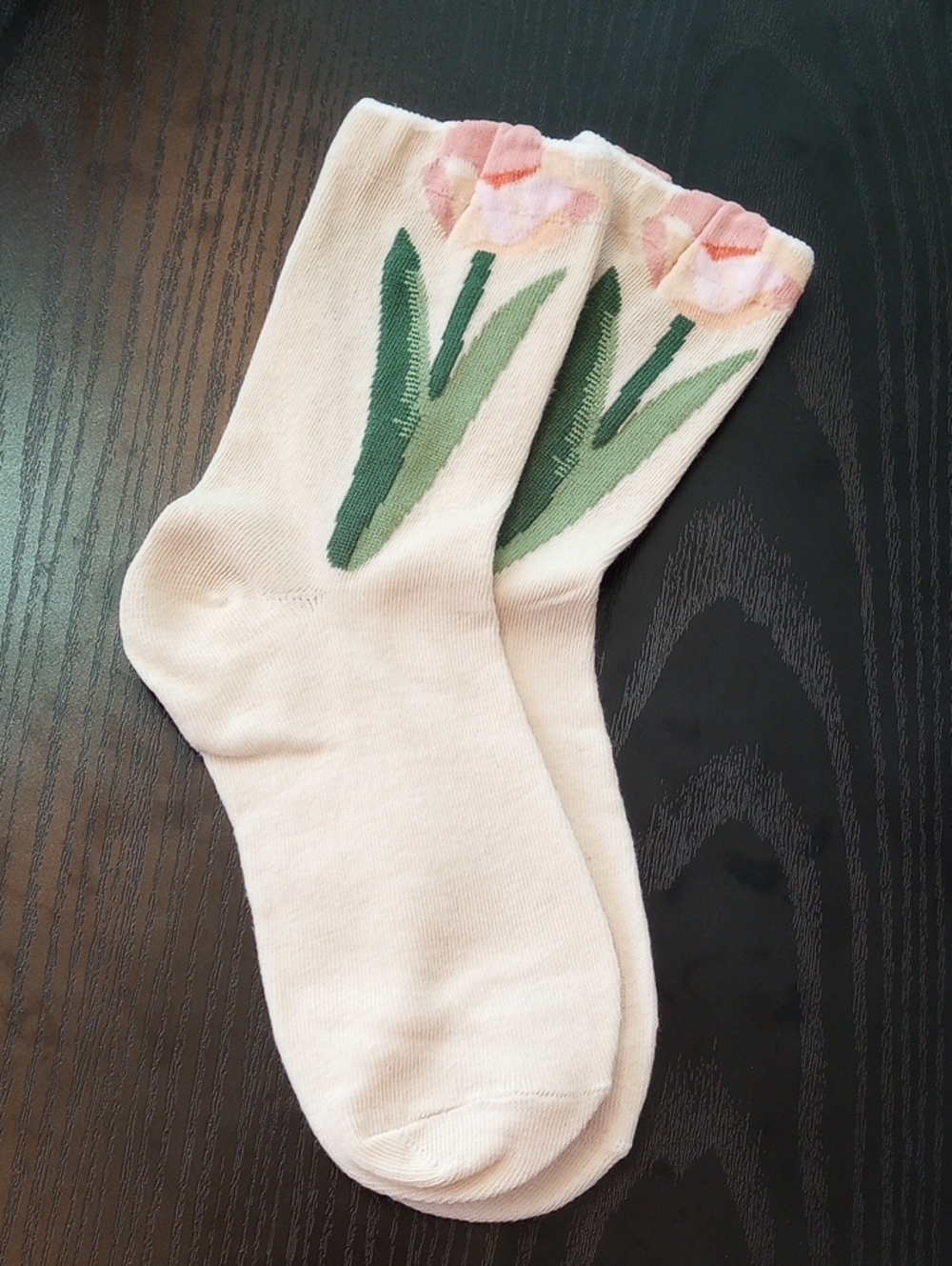 Cream Tan Pink Floral Tulip Crew Mid-calf Socks